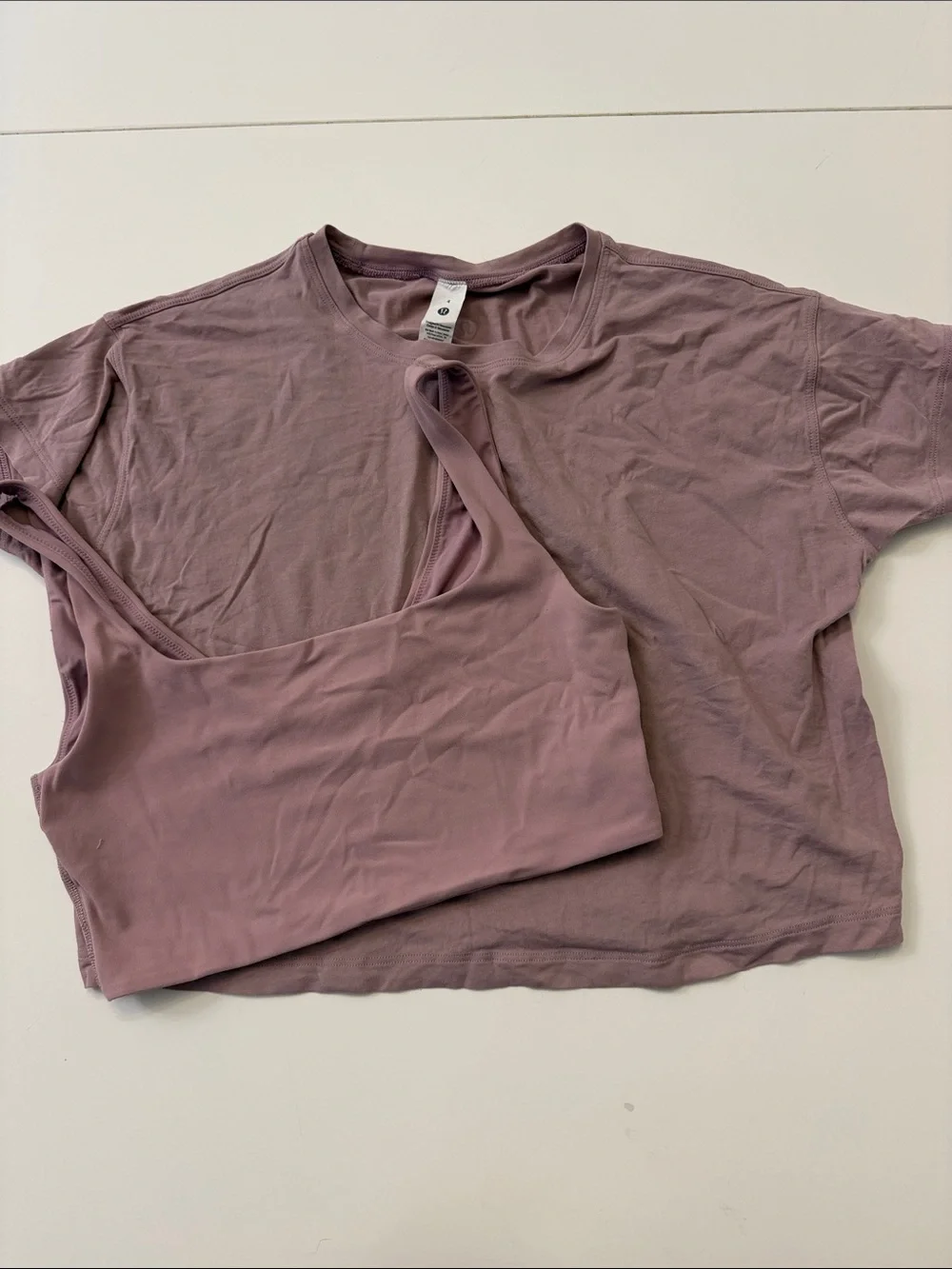 Lululemon Mauve Crop Tee & Sports Bra Set